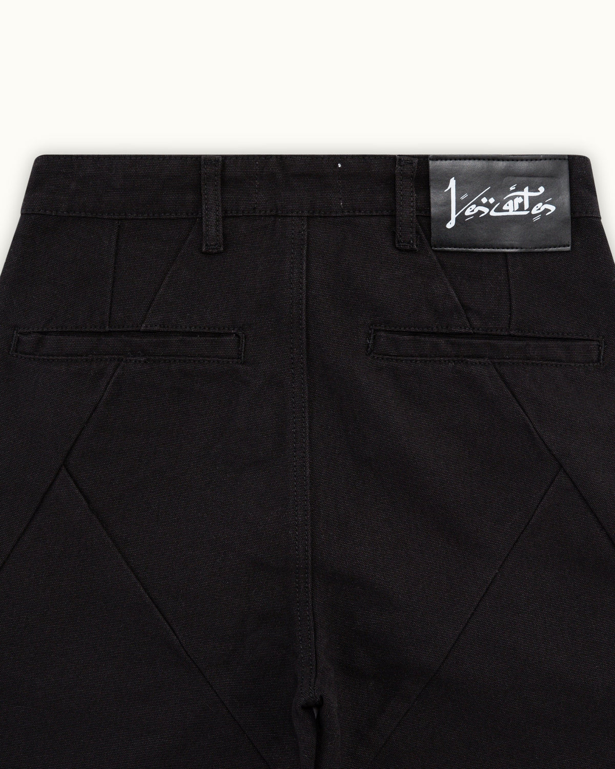 Black Crescent Pants（Printed style）