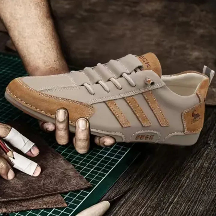 New Genuine Leather Fashionable Men's Casual Travel Shoes