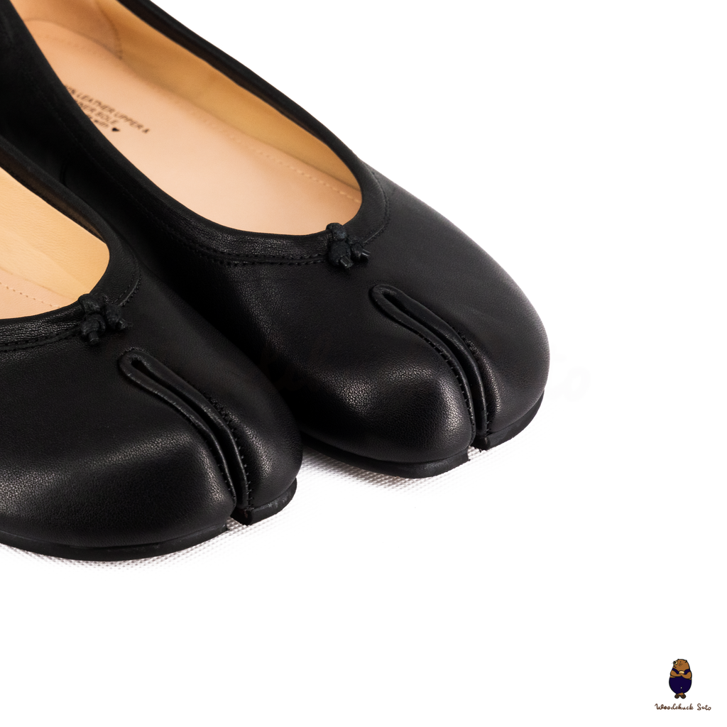 WoodchuckSato Black Leather Split-Toe Tabi Ballerina Flats