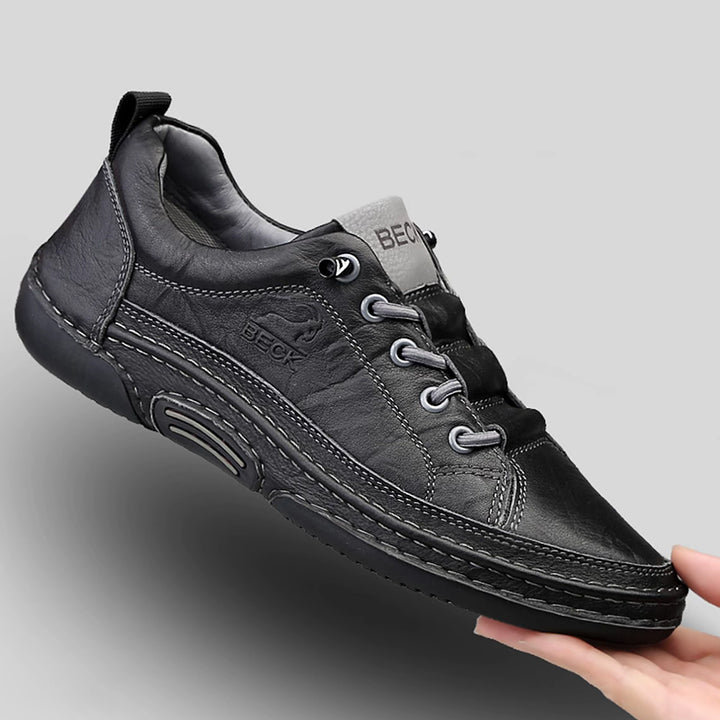 Italy New Arrivals Fashion soft-soled Casual Breathable Non-slip Sneakers