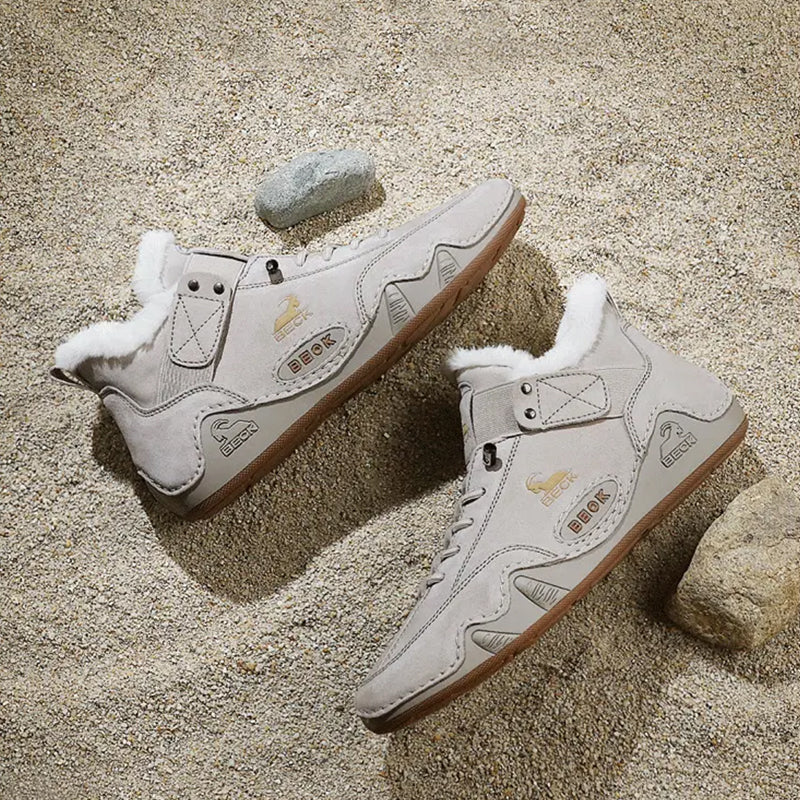 New Leather Soft-soled Casual Shoes